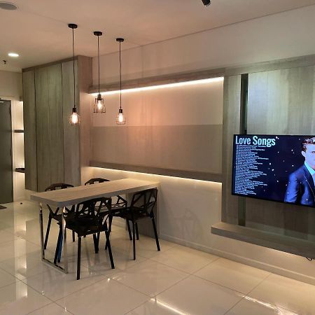 Summer Suites Klcc 1Bedroom With Twin Queen Bed Apartment กัวลาลัมเปอร์ ภายนอก รูปภาพ