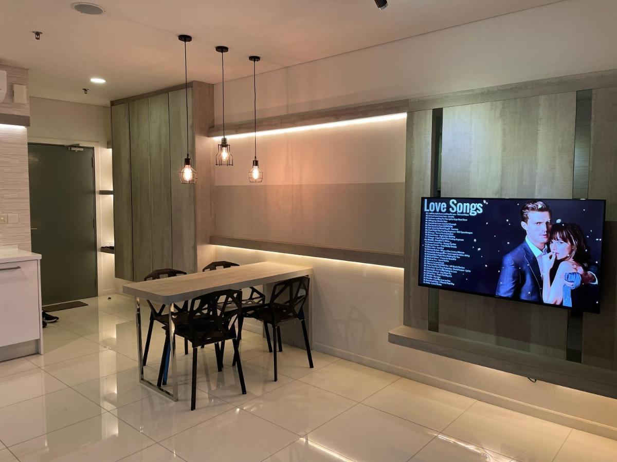 Summer Suites Klcc 1Bedroom With Twin Queen Bed Apartment กัวลาลัมเปอร์ ภายนอก รูปภาพ