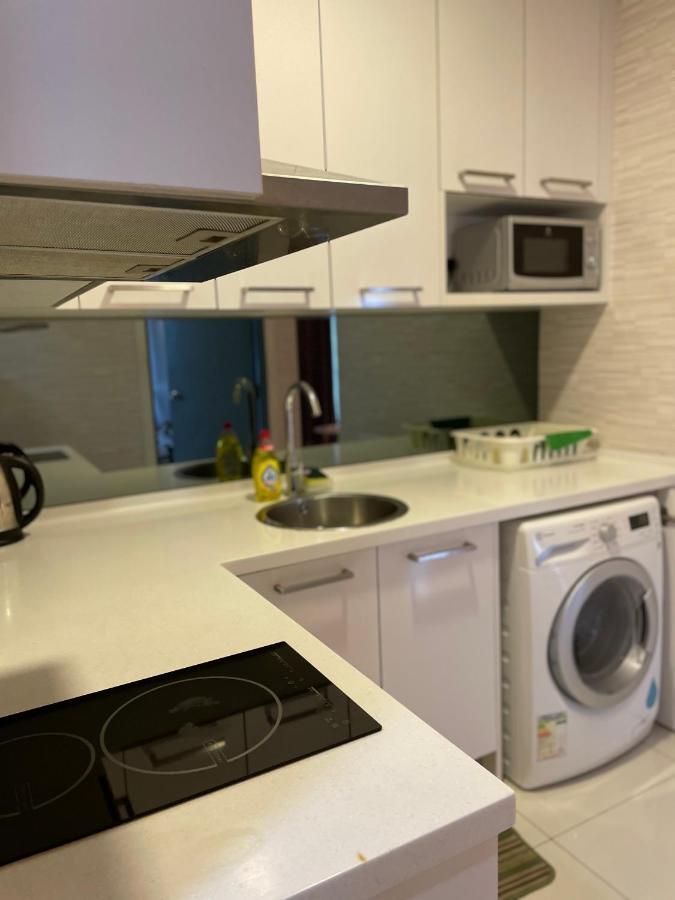 Summer Suites Klcc 1Bedroom With Twin Queen Bed Apartment กัวลาลัมเปอร์ ภายนอก รูปภาพ