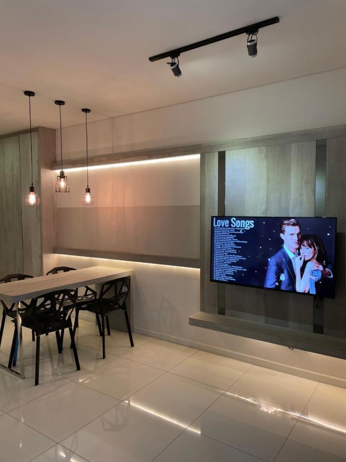 Summer Suites Klcc 1Bedroom With Twin Queen Bed Apartment กัวลาลัมเปอร์ ภายนอก รูปภาพ