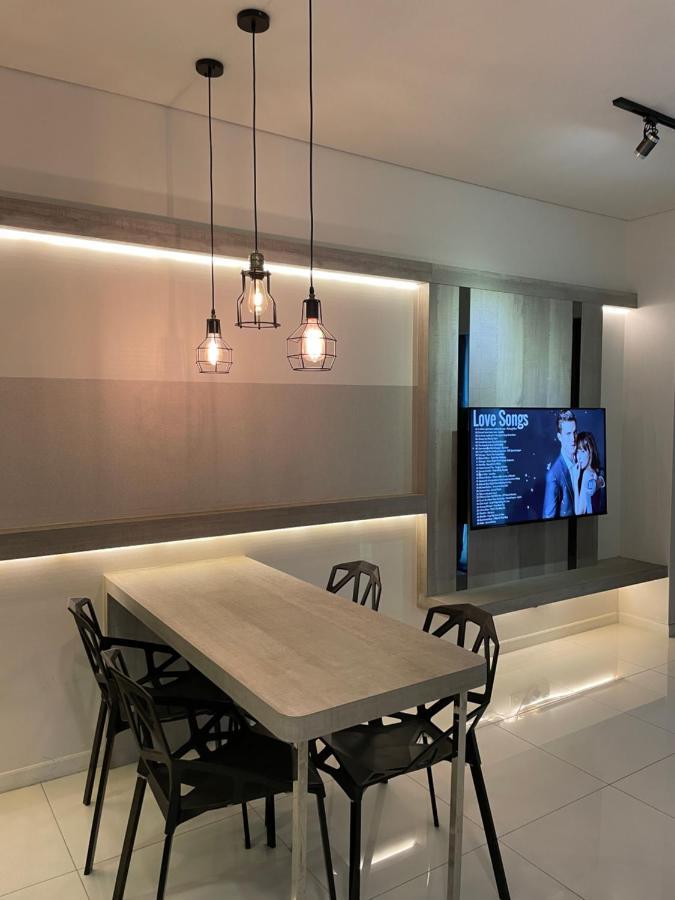 Summer Suites Klcc 1Bedroom With Twin Queen Bed Apartment กัวลาลัมเปอร์ ภายนอก รูปภาพ